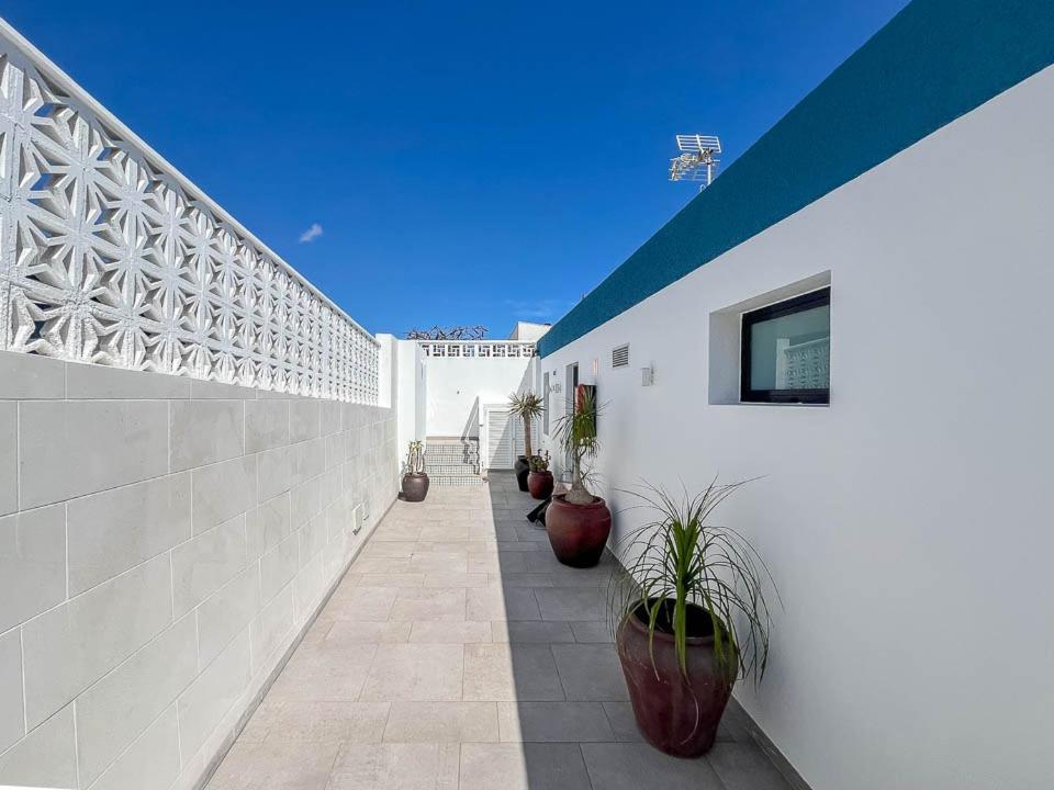 Luxury with heated pool IV * Telde