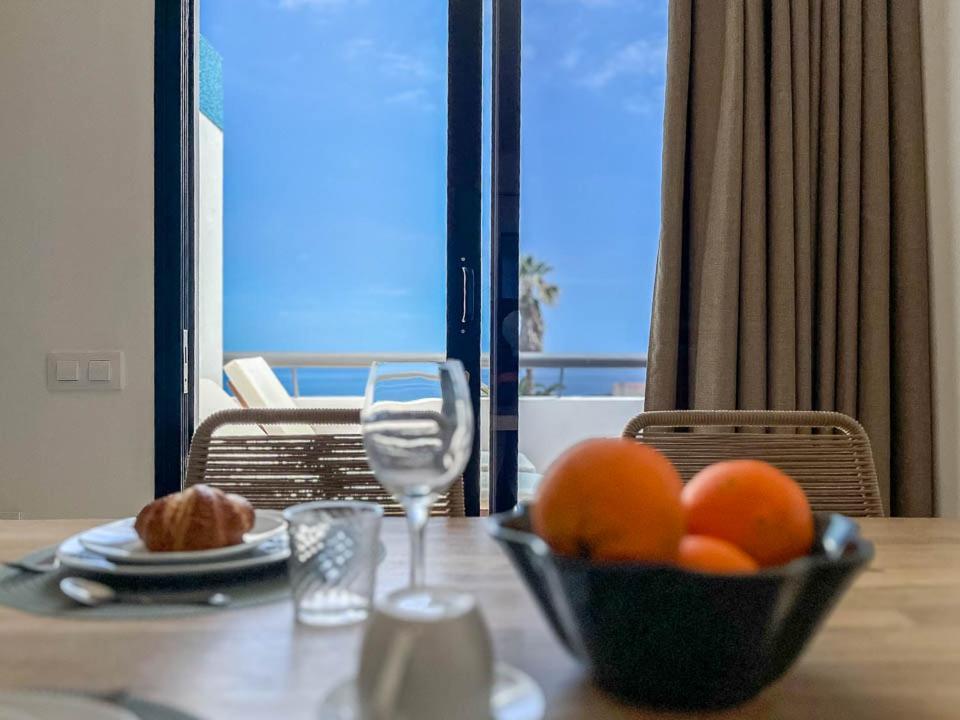 Luxury with heated pool IV Apartament Telde